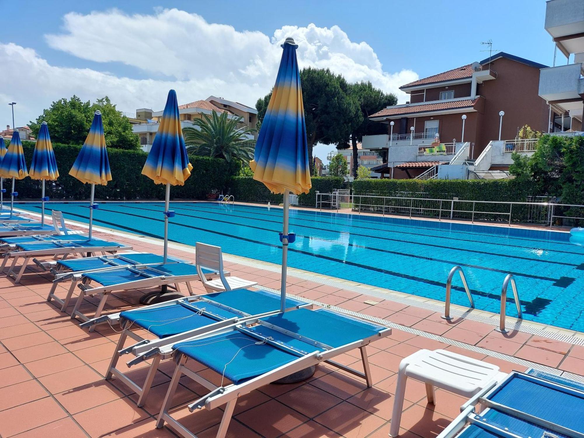 Residence Aurora Wellness & Spa Albenga Esterno foto